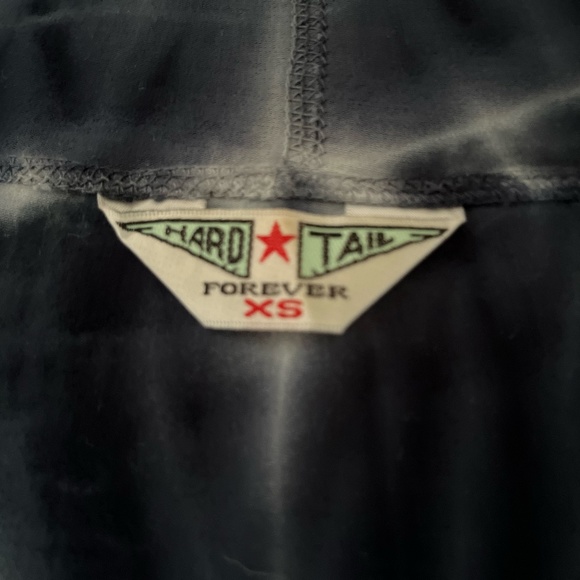 XS Hard Tail Yoga Wrap/Cardigan - Picture 8 of 9